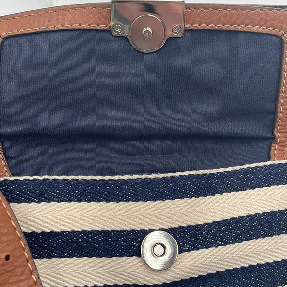CHAPS Navy and White Striped Crossbody Leather - Picture 3 of 5